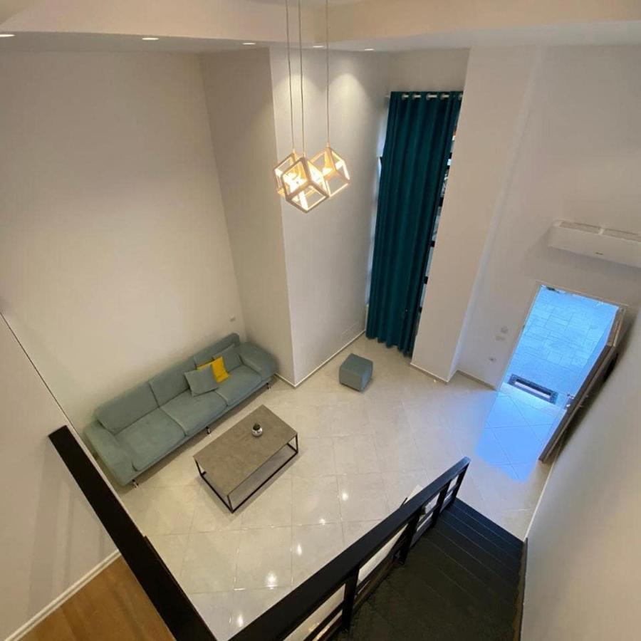 Apartament Me Qera Dublex Lungomare Vlore Exterior photo